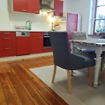 Apartment Haus Vincent Mit Eigenen Parkplaetzen *