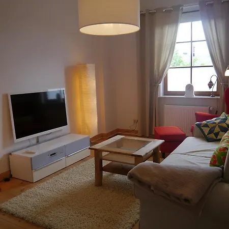 Haus Vincent Mit Eigenen Parkplaetzen דירה שטראלסונד