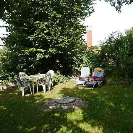 Haus Vincent Mit Eigenen Parkplaetzen